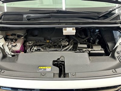 صورة 41 لـ 2023 Toyota VELLFIRE