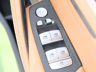 صورة مصغرة 37 لـ 2022 BMW Alpina D5
