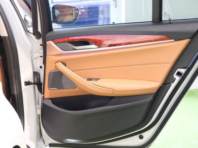 صورة مصغرة 17 لـ 2022 BMW Alpina D5
