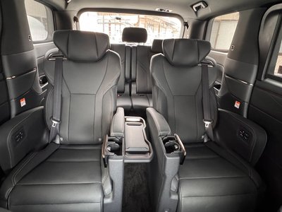 2025 Toyota ALPHARD — фото 21