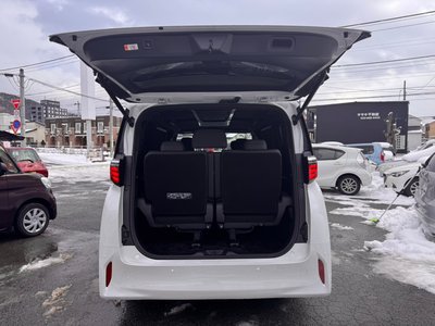 2025 Toyota ALPHARD — фото 12