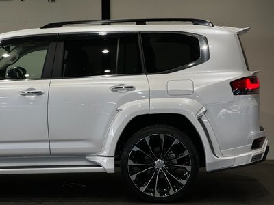 2024 Toyota LAND CRUISER 300 thumbnail 79