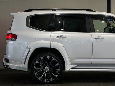 2024 Toyota LAND CRUISER 300 thumbnail 74