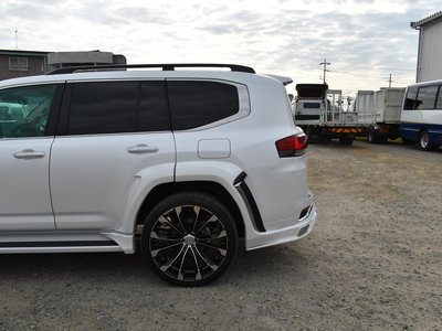 2023 Toyota LAND CRUISER 300 照片 23