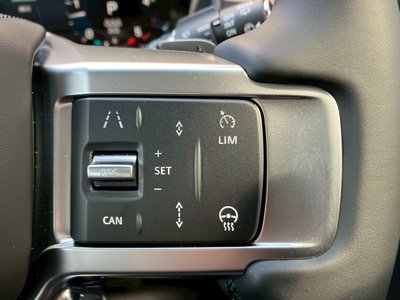 2025 LAND Rover DISCOVERY thumbnail 26