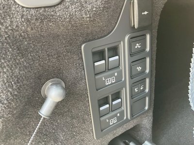 2025 LAND Rover DISCOVERY thumbnail 32