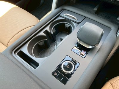 2025 LAND Rover DISCOVERY thumbnail 35