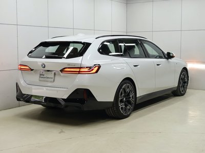 2025 BMW 5 SERIES TOURING 照片 9