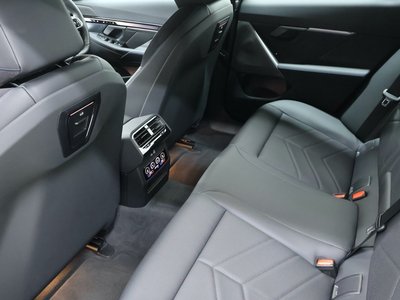 2025 BMW 5 SERIES TOURING thumbnail 35