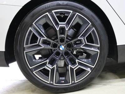 2025 BMW 5 SERIES TOURING 照片 4
