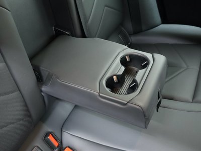 2025 BMW 5 SERIES TOURING thumbnail 36