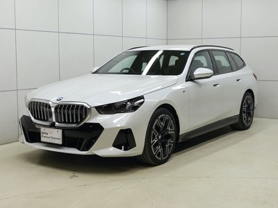 2025 BMW 5 SERIES TOURING thumbnail 23