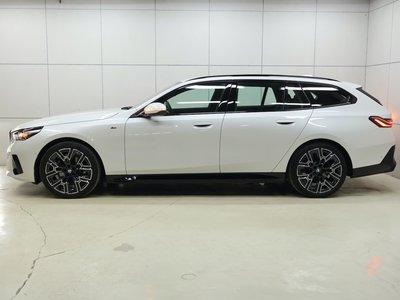 2025 BMW 5 SERIES TOURING 照片 7