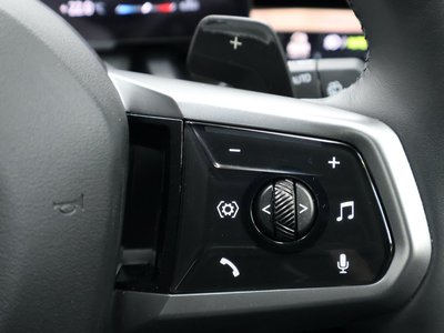 2025 BMW 5 SERIES TOURING thumbnail 42
