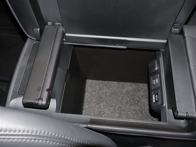 صورة 21 لـ 2023 Toyota ALPHARD
