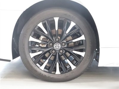 صورة 37 لـ 2023 Toyota ALPHARD