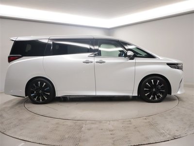 صورة 2 لـ 2023 Toyota ALPHARD