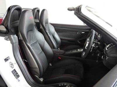 2016 Porsche BOXSTER thumbnail 18