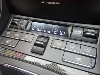 2016 Porsche BOXSTER thumbnail 31