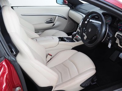 صورة مصغرة 40 لـ 2015 Maserati GRANTURISMO