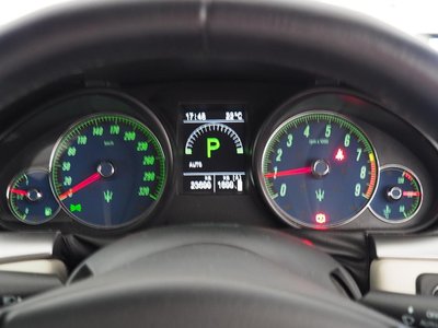 صورة مصغرة 10 لـ 2015 Maserati GRANTURISMO