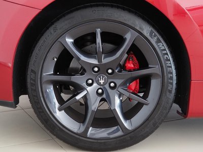صورة مصغرة 31 لـ 2015 Maserati GRANTURISMO