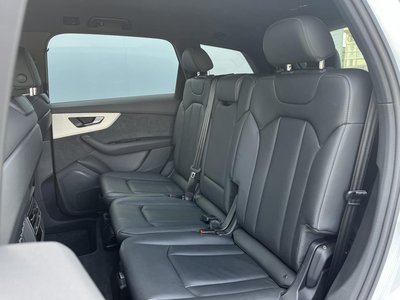 صورة 14 لـ 2023 AUDI Q7