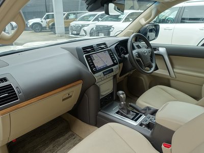 2023 Toyota LAND CRUISER PRADO 照片 54