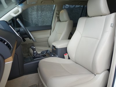 2023 Toyota LAND CRUISER PRADO 照片 50