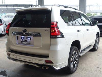 2023 Toyota LAND CRUISER PRADO 照片 7