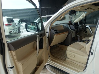 2023 Toyota LAND CRUISER PRADO 照片 49