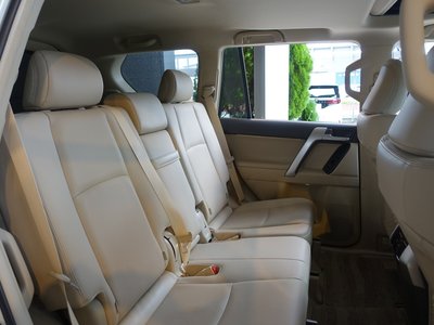 2023 Toyota LAND CRUISER PRADO 照片 57