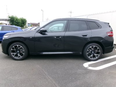 صورة 13 لـ 2025 BMW X3