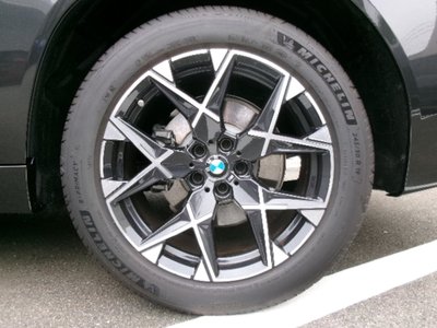 صورة 15 لـ 2025 BMW X3