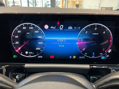 2025 Mercedes-BENZ GLA thumbnail 21