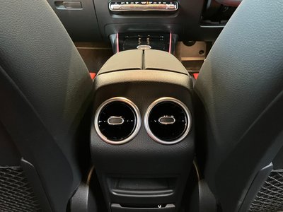 2025 Mercedes-BENZ GLA thumbnail 32
