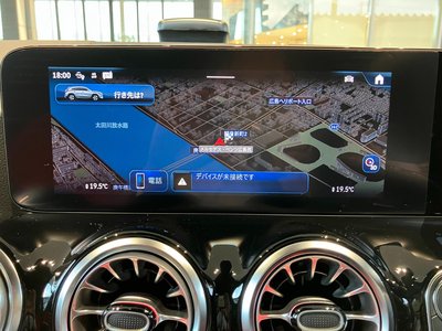 2025 Mercedes-BENZ GLA photo 10