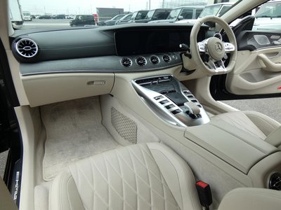 صورة 4 لـ 2019 Mercedes-BENZ GT AMG