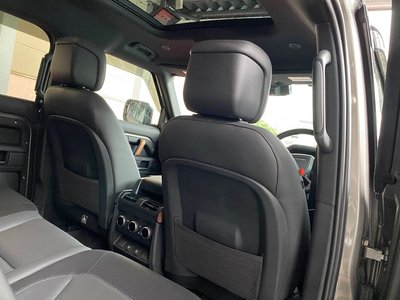2022 LAND Rover DEFENDER thumbnail 30