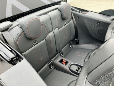 صورة 13 لـ 2026 MINI COOPER CONVERTIBLE