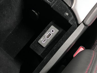 صورة مصغرة 33 لـ 2019 Nissan SKYLINE
