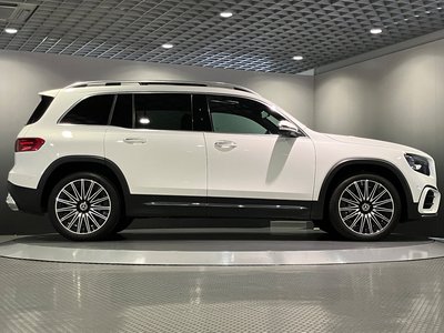 2025 Mercedes-BENZ GLB photo 9