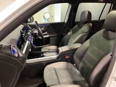 2025 Mercedes-BENZ GLB thumbnail 28
