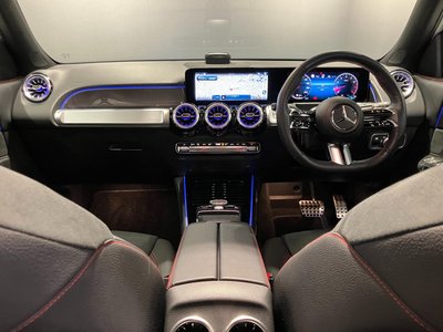 2025 Mercedes-BENZ GLB thumbnail 49