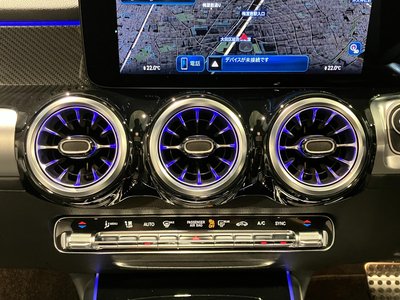 2025 Mercedes-BENZ GLB thumbnail 24