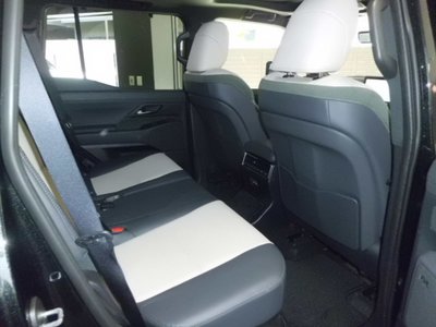2025 Lexus GX 照片 28