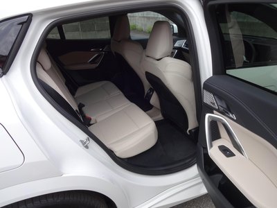 صورة مصغرة 13 لـ 2025 BMW IX2
