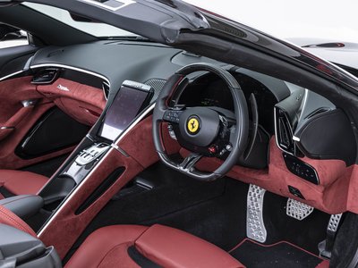 2024 Ferrari ROMA SPIDER 照片 17