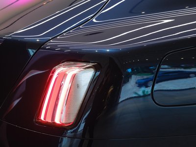 2025 ROLLS-ROYCE SPECTRE — миниатюра 20