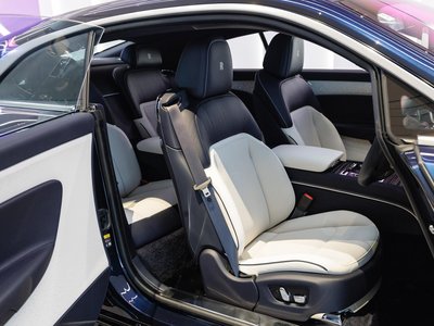 2025 ROLLS-ROYCE SPECTRE — миниатюра 14